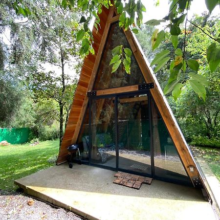 Cabanas Alpina, Romantica Y Acogedora A 10 Minutos Del Centro 迪坡斯特兰 外观 照片