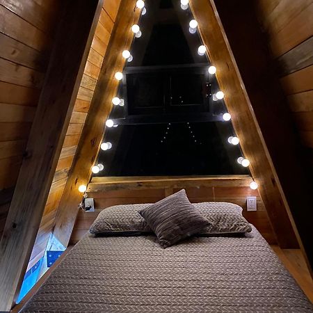Cabanas Alpina, Romantica Y Acogedora A 10 Minutos Del Centro 迪坡斯特兰 外观 照片