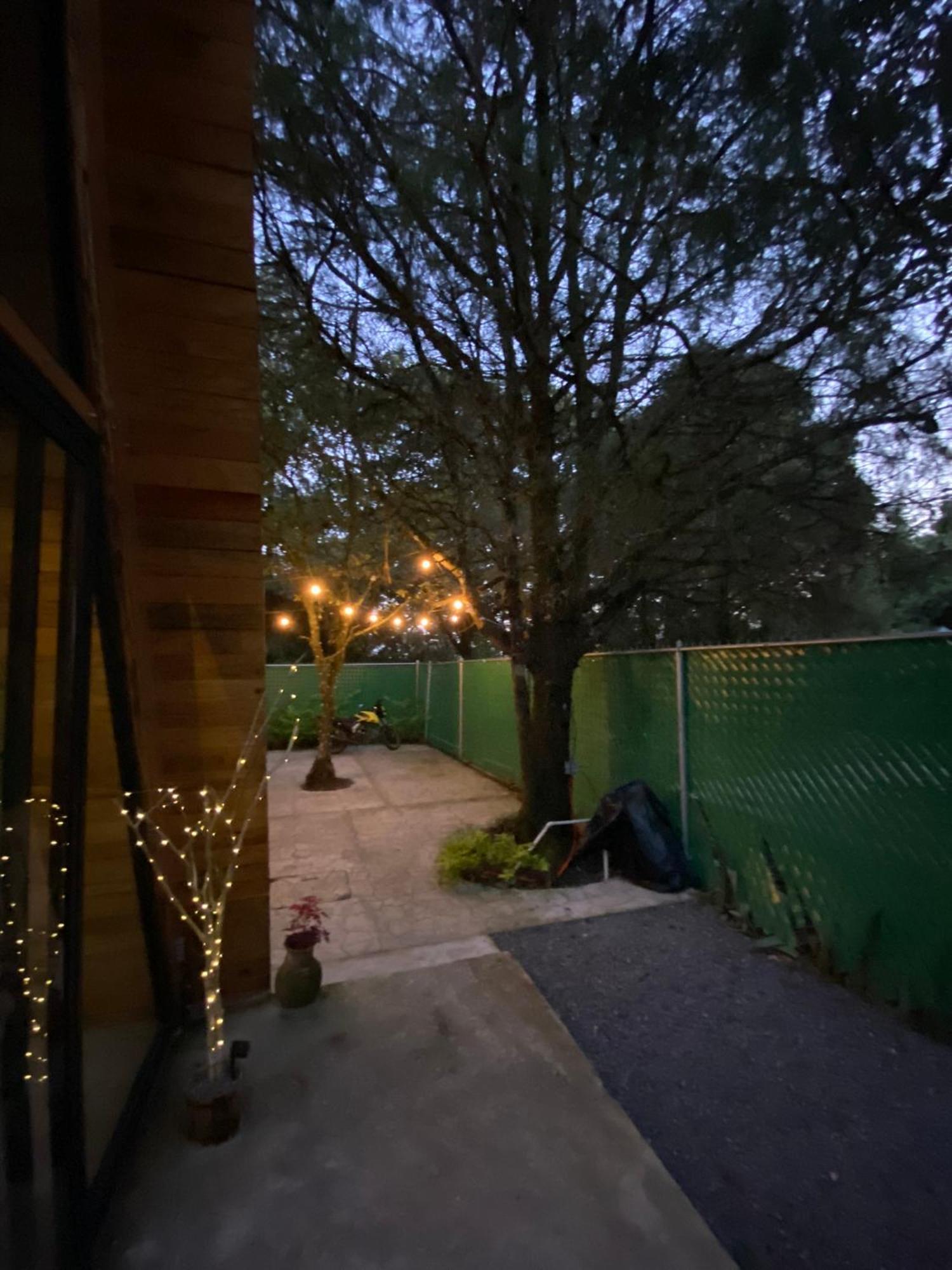 Cabanas Alpina, Romantica Y Acogedora A 10 Minutos Del Centro 迪坡斯特兰 外观 照片